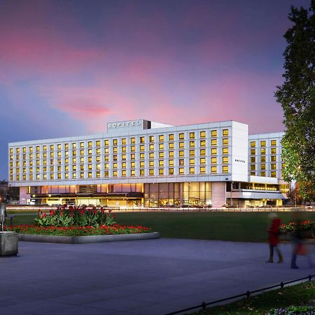 فندق سوفيتيل وارسو فيكتوريا المظهر الخارجي الصورة The hotel in 2012