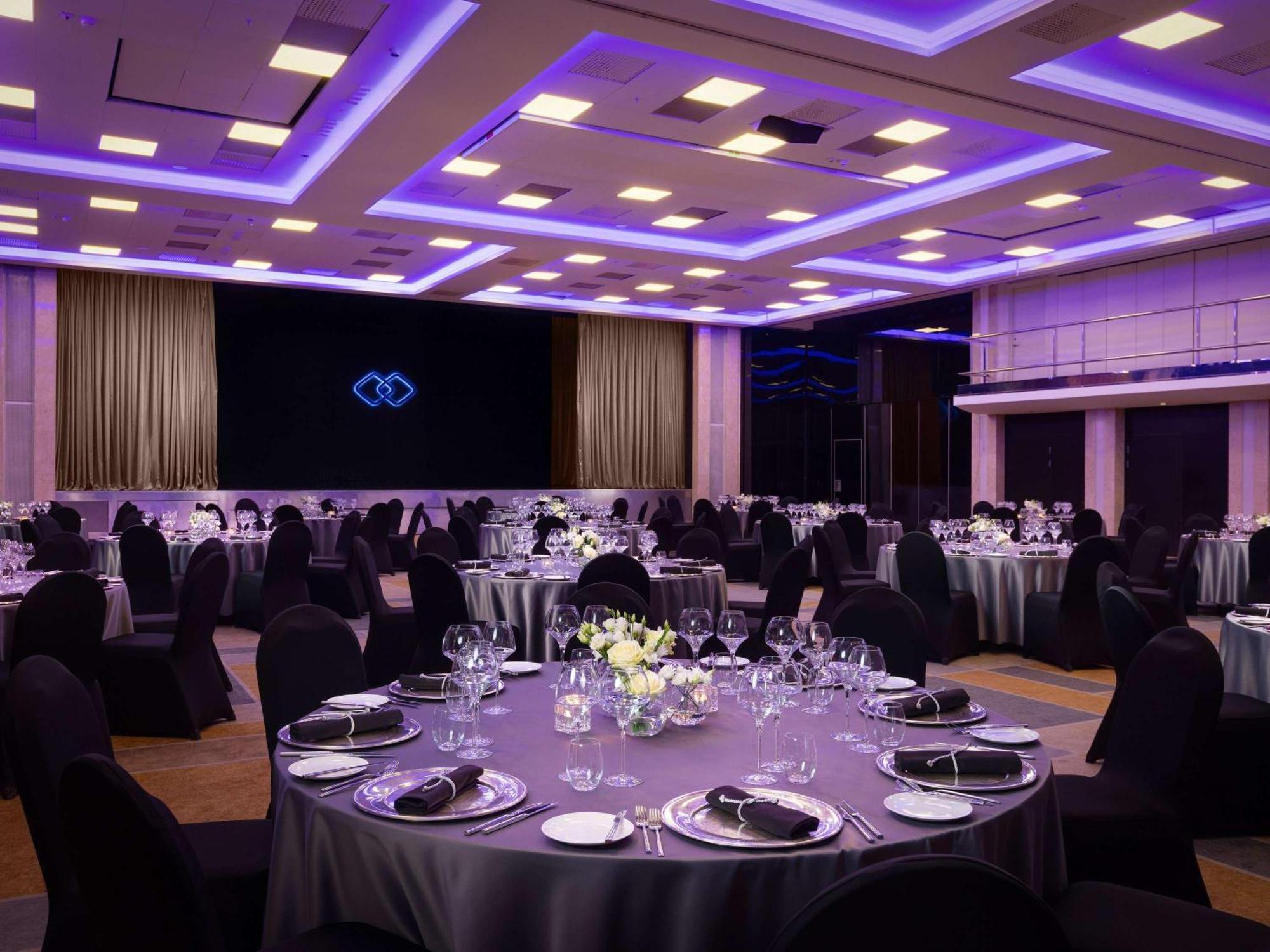فندق سوفيتيل وارسو فيكتوريا المظهر الخارجي الصورة The Infinity Ballroom